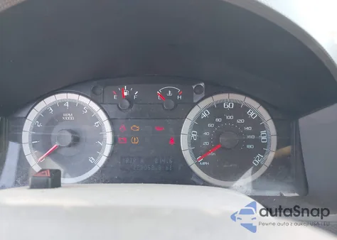 2010 Ford Escape Xlt z USA, uszkodzony, nr VIN 1FMCU0DG1AKA04732